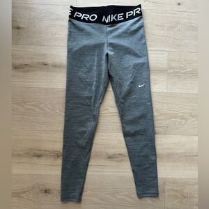 Women’s Nike Pro Dri-Fit Leggings - Size Medium